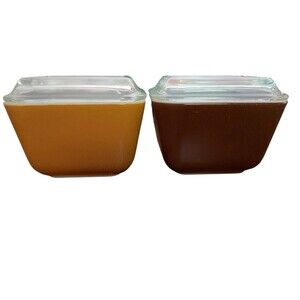 2 Vintage Pyrex Refrigerator Dishes 501-B Brown Butterscotch Damaged Lids